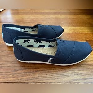 Toms Classic - Navy Canvas (Brand New)